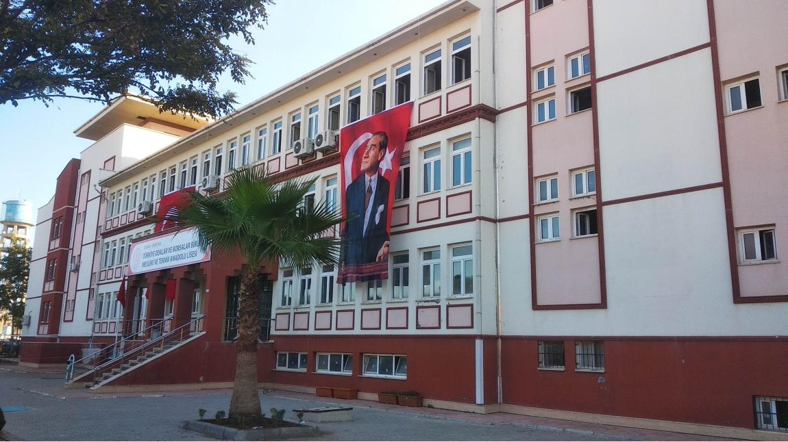 Türkiye Odalar ve Borsalar Birliği Mesleki ve Teknik Anadolu Lisesi Fotoğrafı